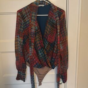 Amanda Richard bodysuit Silk shirt